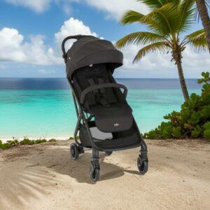 Location de poussette compacte pour bébé en Guadeloupe, idéale pour les vacances et déplacements en famille.